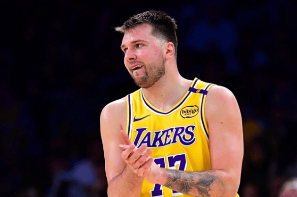 與足球俱樂部保持團隊！這位占領(lǐng)超過100億元人民幣的神秘有錢人進入了湖人 “魔術(shù)師”欣喜若狂：花錢的時代即將到來！